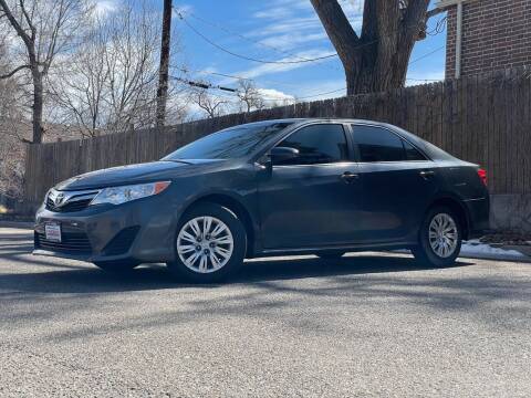 2014 Toyota Camry Hybrid for sale at Friends Auto Sales in Denver CO