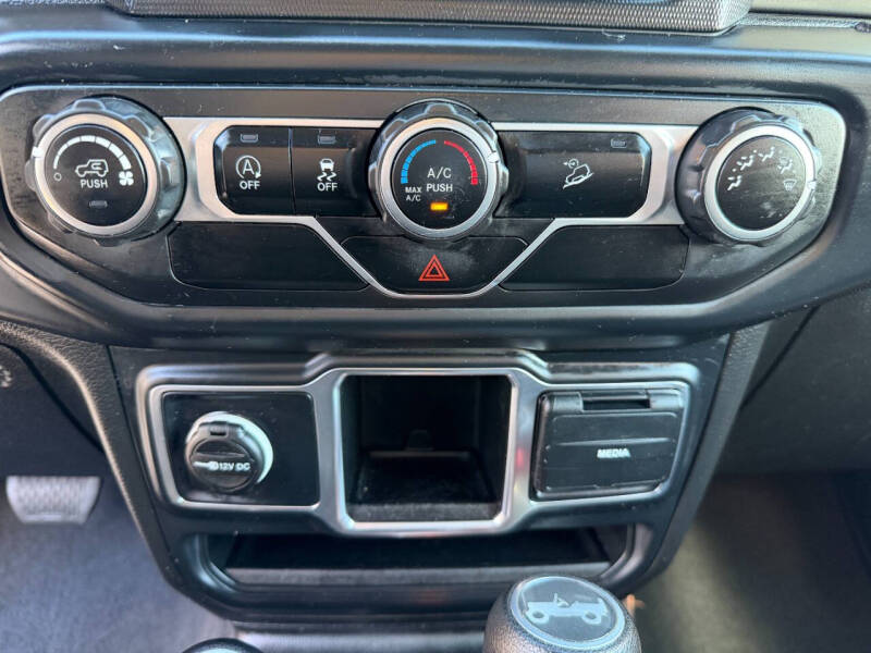 2019 Jeep Wrangler Sport