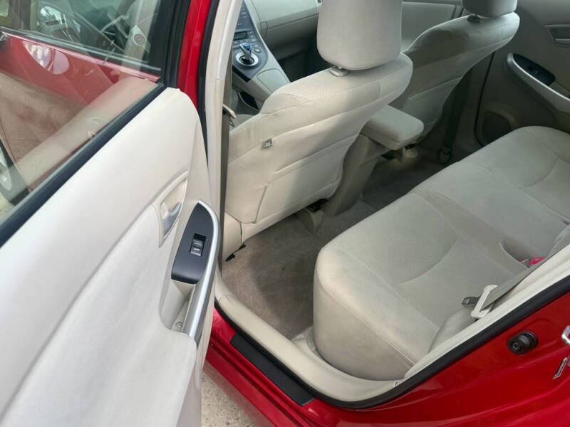 2011 Toyota Prius Two