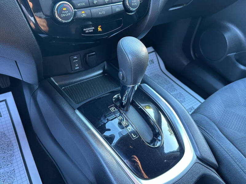 2014 Nissan Rogue SV