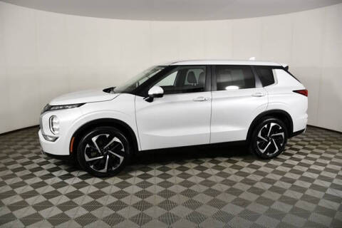 2022 Mitsubishi Outlander SE