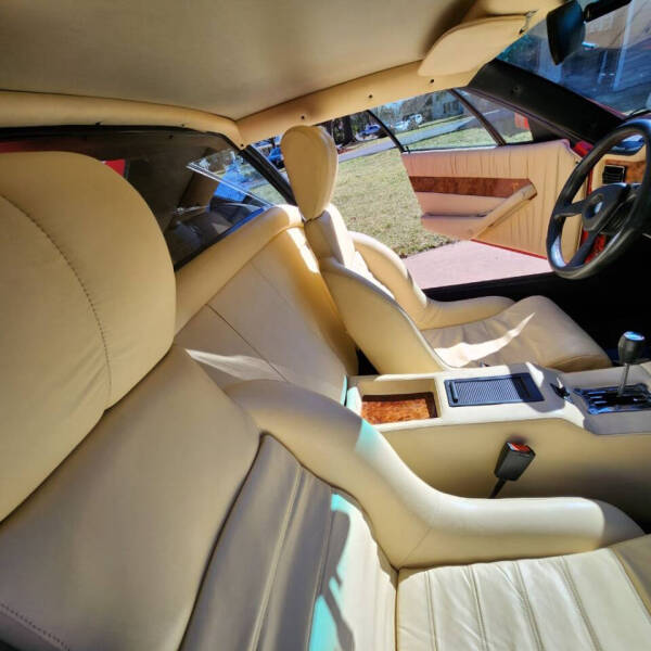 1993 De Tomaso Pantera
