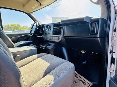 2013 Chevrolet Express 2500