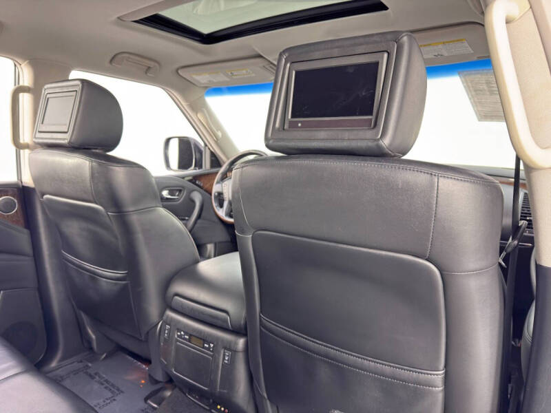 2011 Infiniti QX56