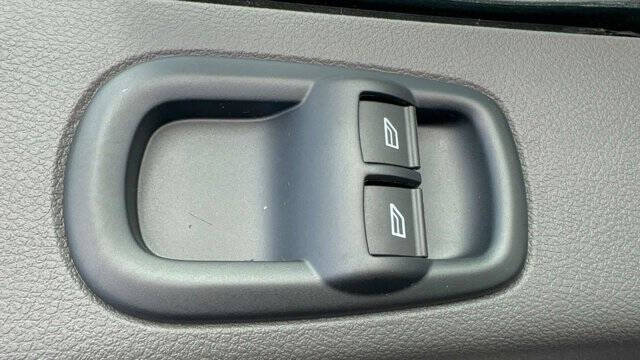 2025 Ford Transit 250