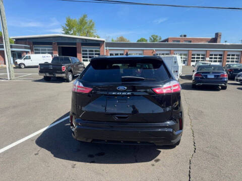 2022 Ford Edge ST-Line