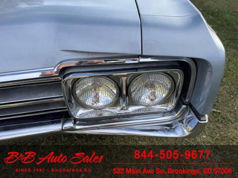 1965 Oldsmobile Starfire