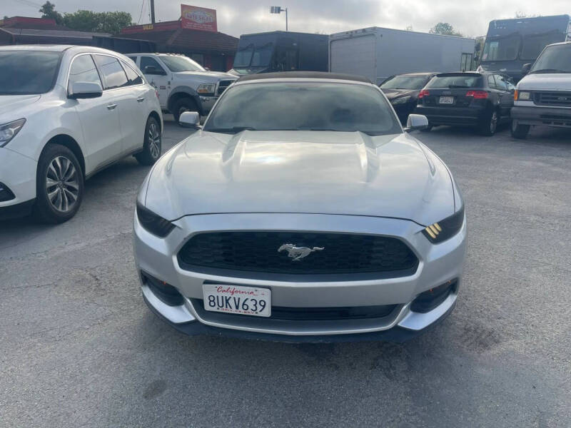 2016 Ford Mustang V6