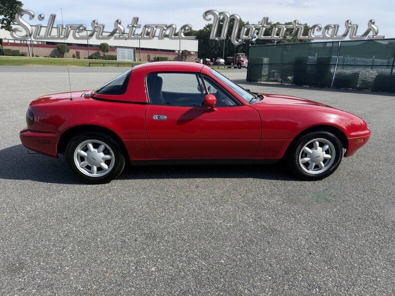 1990 Mazda MX-5 Miata