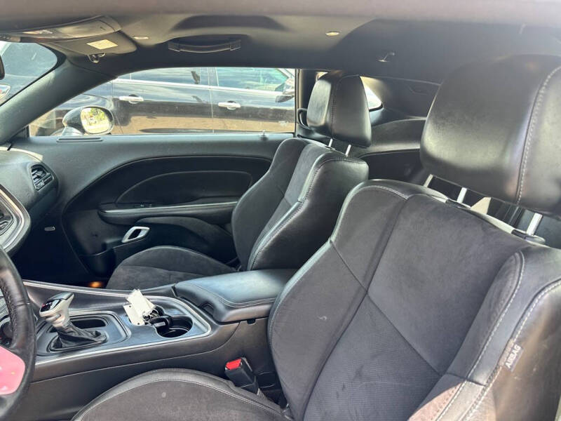 2018 Dodge Challenger SXT