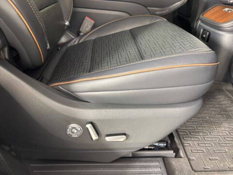 2025 Lincoln Navigator Black Label