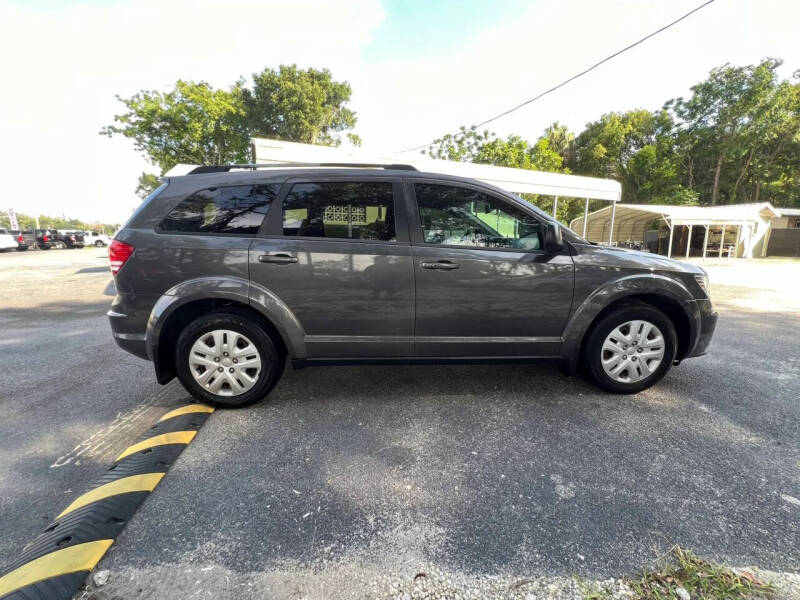 2018 Dodge Journey SE