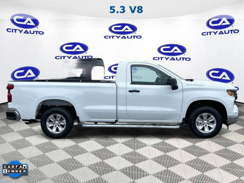 2024 Chevrolet Silverado 1500 Work Truck's photo