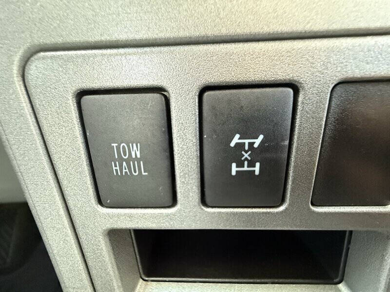 2016 Toyota Sequoia SR5