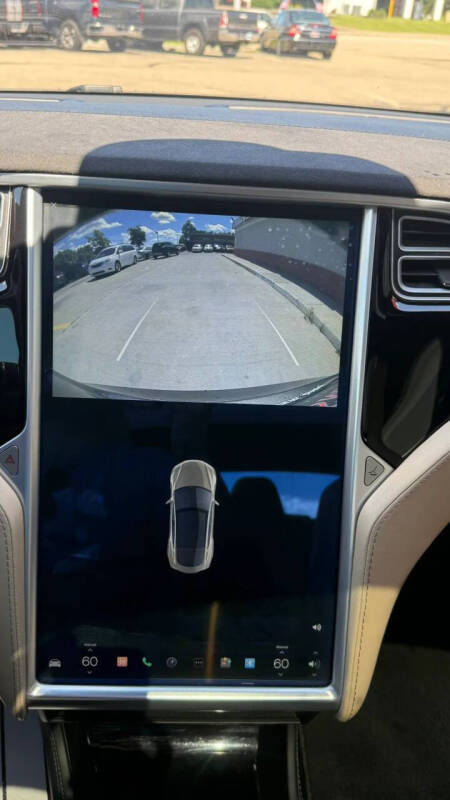 2015 Tesla Model S