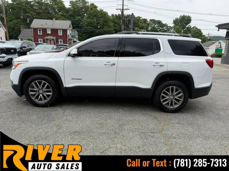 2019 GMC Acadia SLE-2