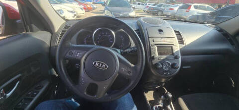 2012 Kia Soul +