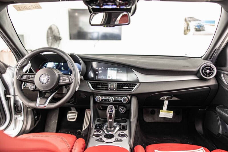 2025 Alfa Romeo Giulia