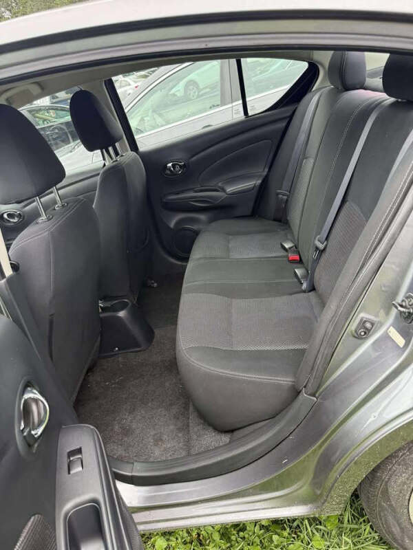 2017 Nissan Versa