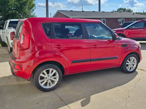 2013 Kia Soul +
