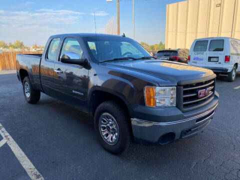 2010 GMC Sierra 1500 for sale at Gq Auto in Denver CO
