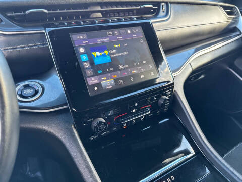 2022 Jeep Grand Cherokee Altitude