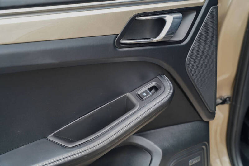 2018 Porsche Macan GTS