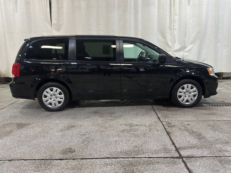 2020 Dodge Grand Caravan SE