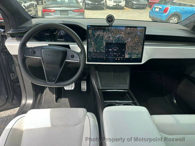 2024 Tesla Model X Plaid