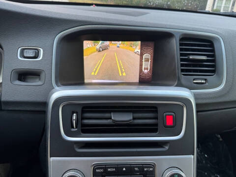 2018 Volvo S60 T5 Inscription Platinum