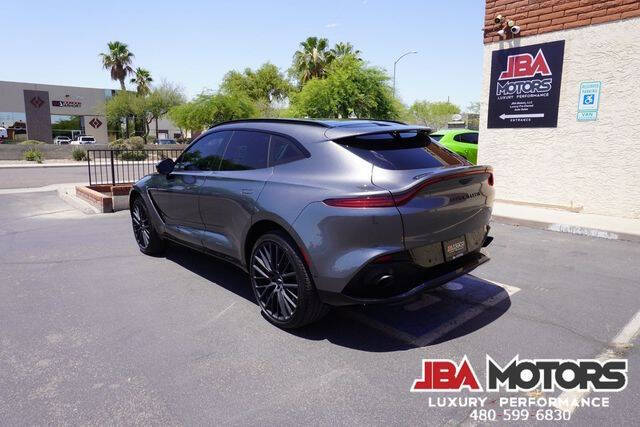 2021 Aston Martin DBX