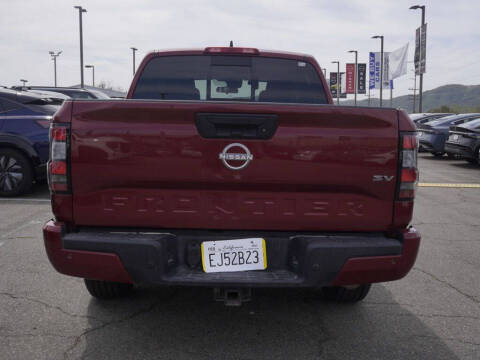2023 Nissan Frontier SV