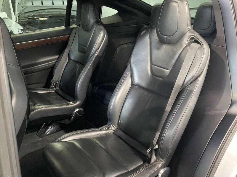 2016 Tesla Model X 90D