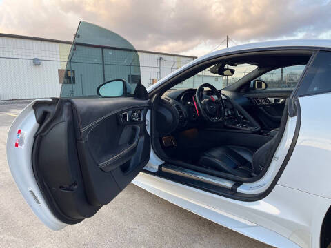 2016 Jaguar F-TYPE R