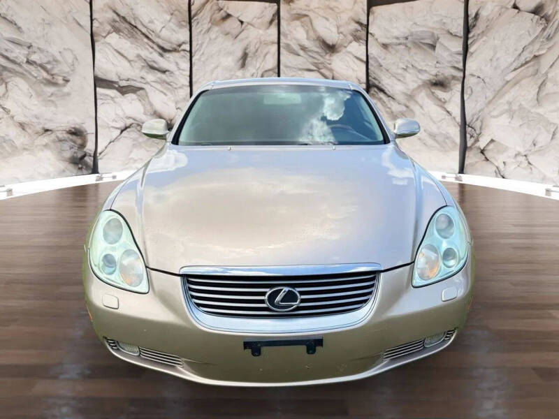 2004 Lexus SC 430