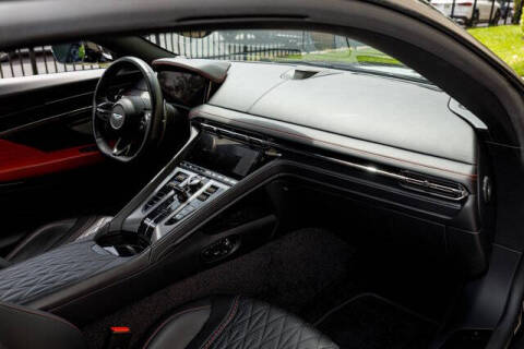 2024 Aston Martin DB12 V8