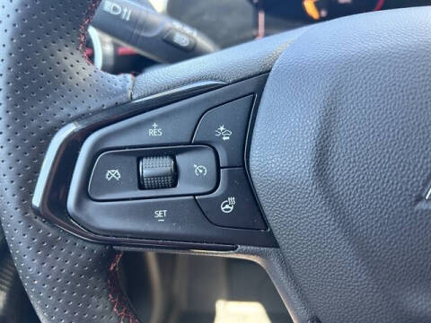 2025 Chevrolet Trax RS