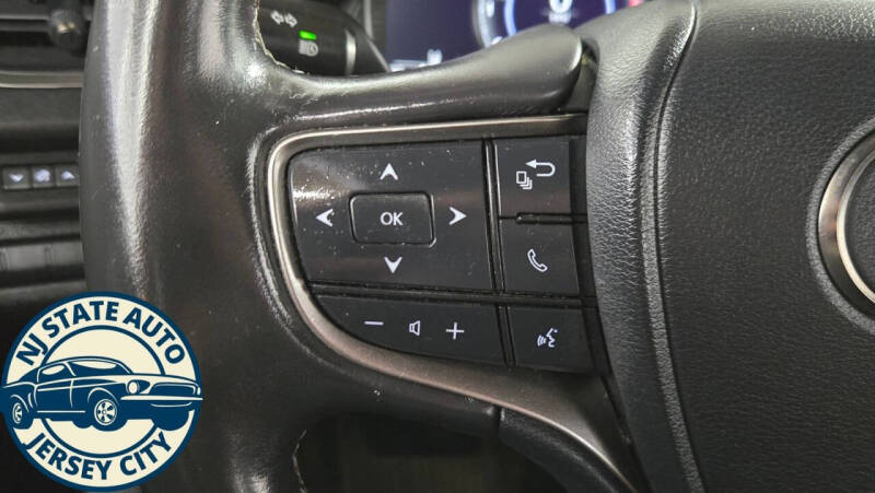 2019 Lexus UX 200 Luxury