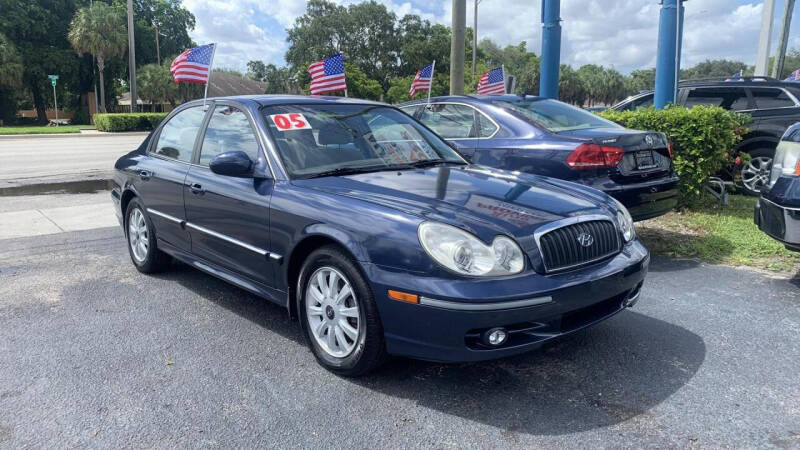 2005 Hyundai Sonata for sale at AUTO PROVIDER in Fort Lauderdale FL