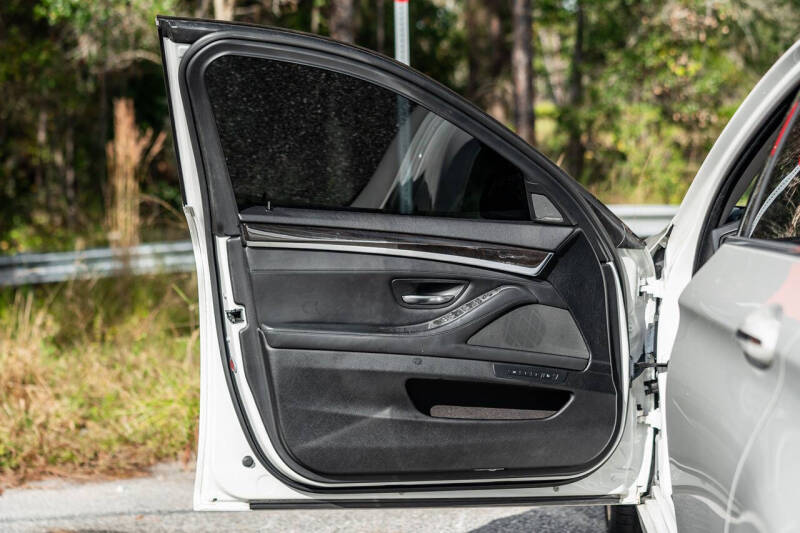 2015 BMW 5 Series 535i