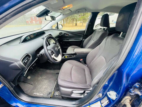 2018 Toyota Prius Three