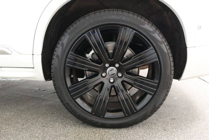 2024 Volvo XC90 Recharge T8 Plus Bright Theme 6P