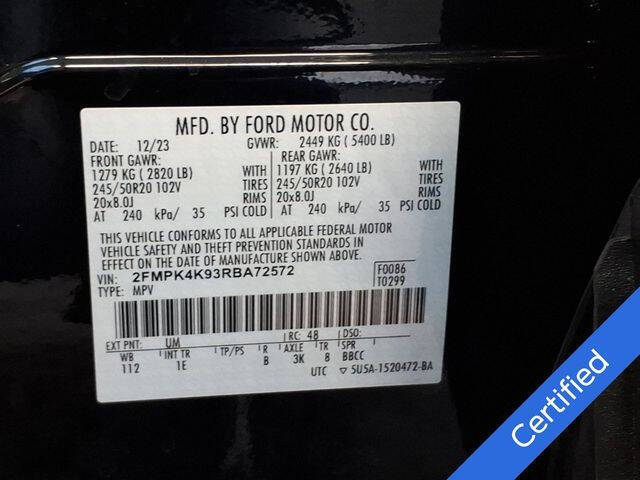 2024 Ford Edge Titanium
