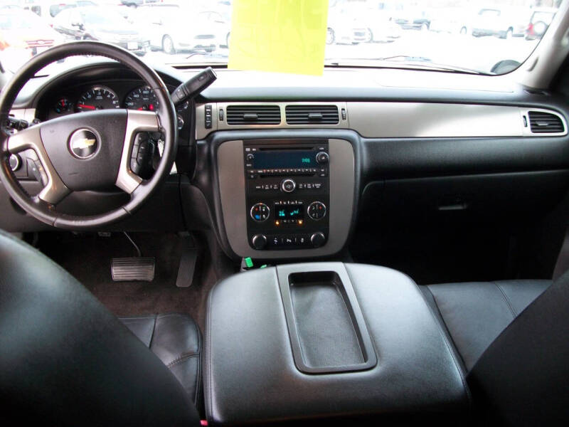 2012 Chevrolet Suburban LT