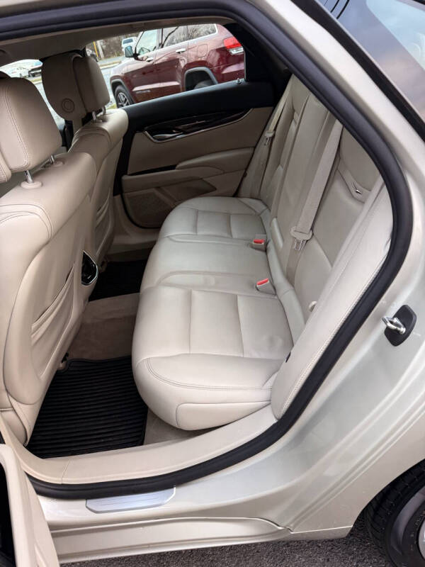 2014 Cadillac XTS Luxury Collection