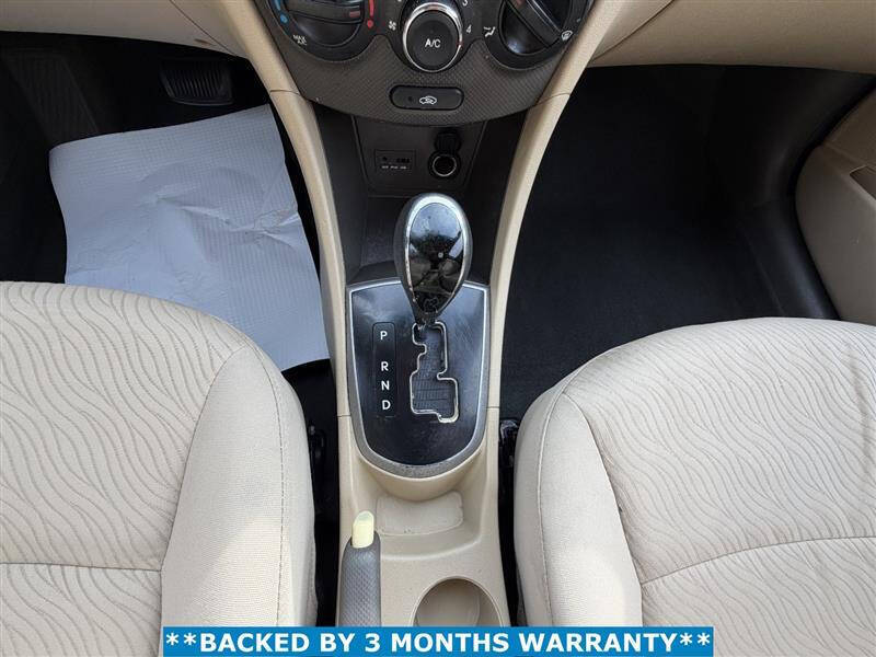 2013 Hyundai Accent GLS