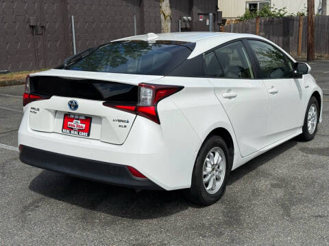 2020 Toyota Prius XLE AWD-e