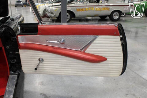 1956 Ford Thunderbird