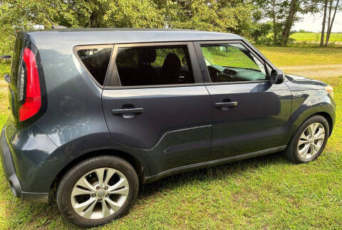 2015 Kia Soul +