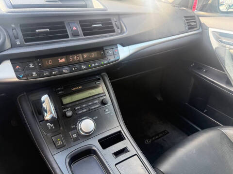 2012 Lexus CT 200h